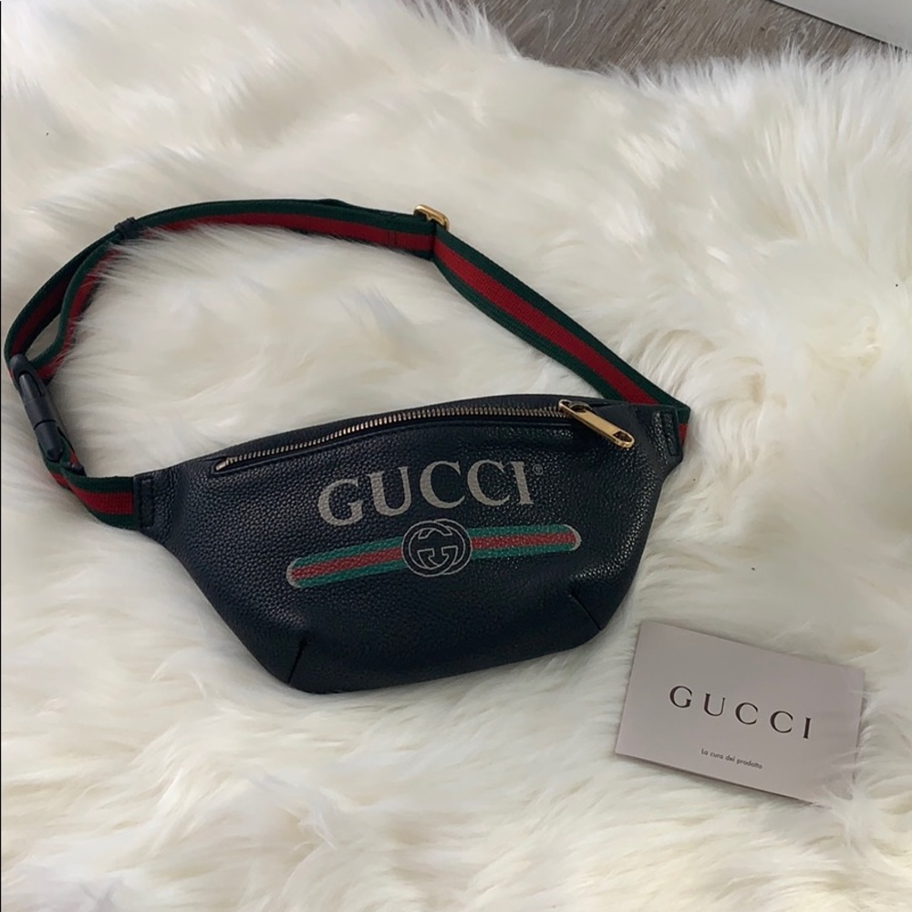 Gucci Print leather belt bag